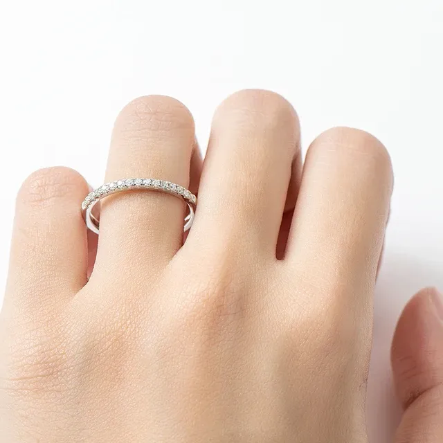 925 Silver 1.5mm Moissanite Diamond Ring
