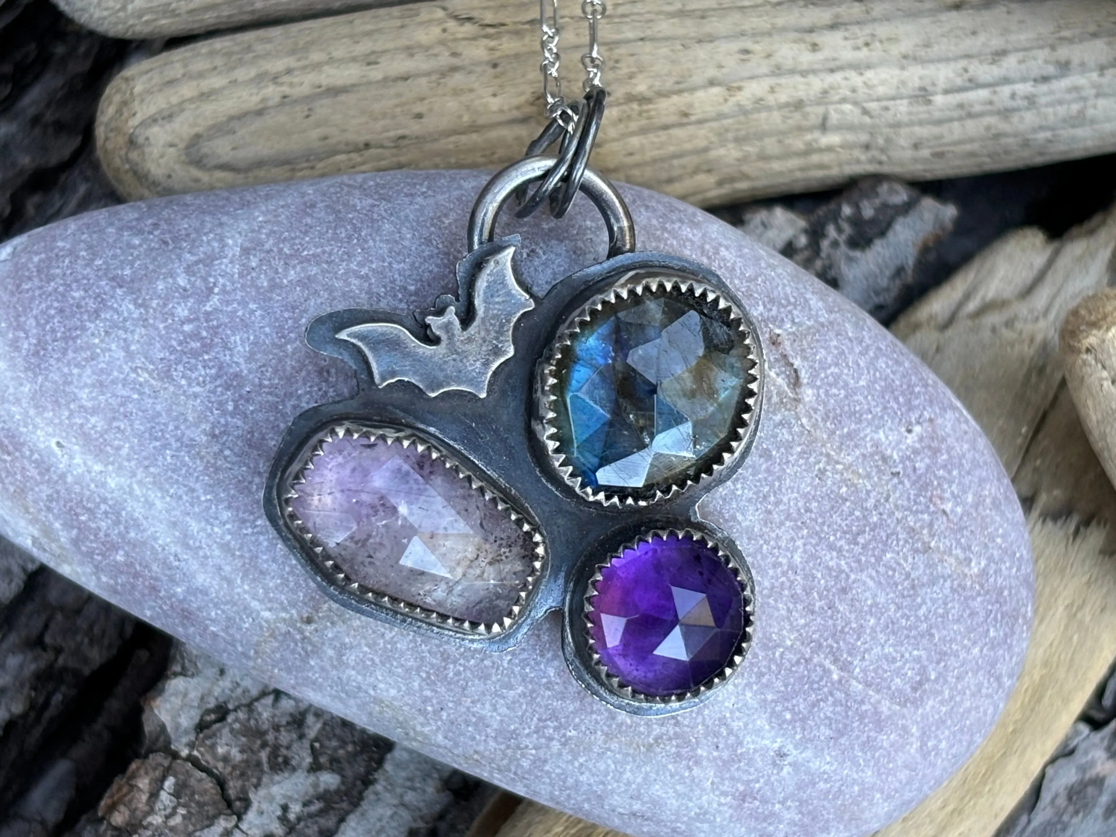 Bat Labradorite Amethyst Super Seven Necklace 1