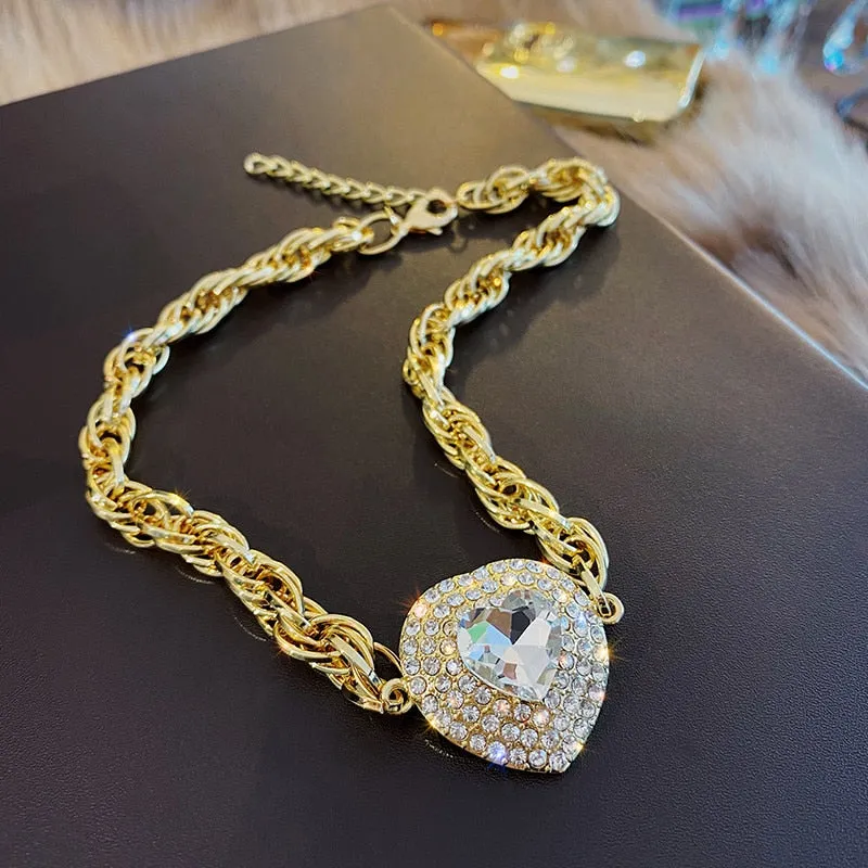 Fashion Golden Heart Crystal Choker Necklaces for Women Geometric Chain Necklaces