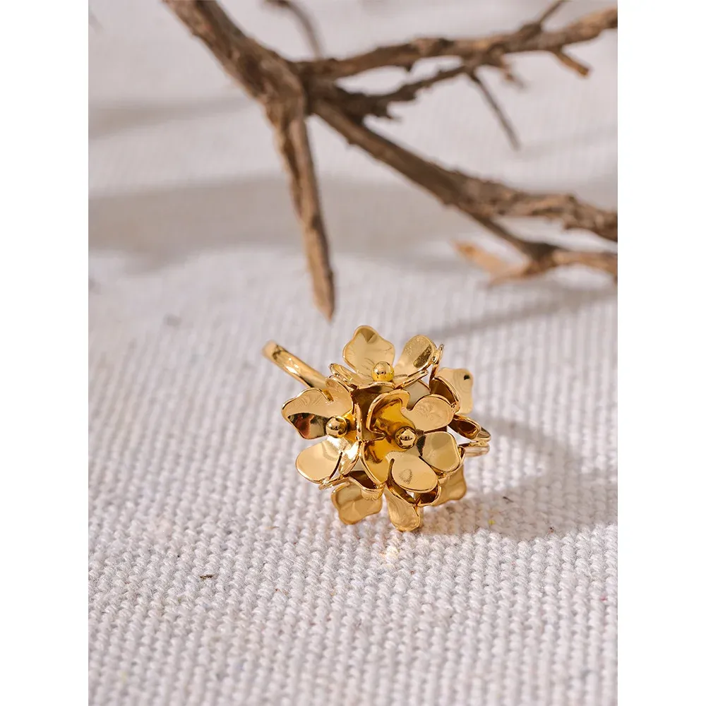 Flower Shaped Adjustable Ring