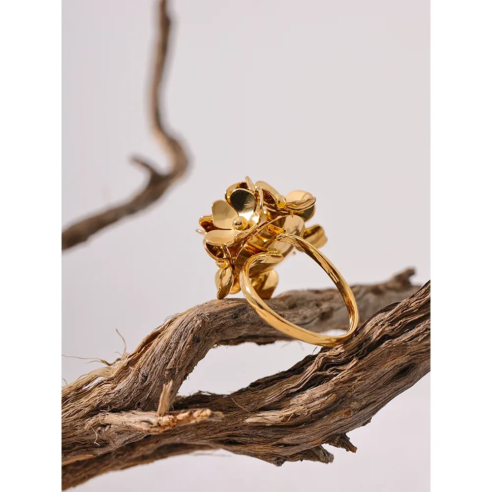 Flower Shaped Adjustable Ring