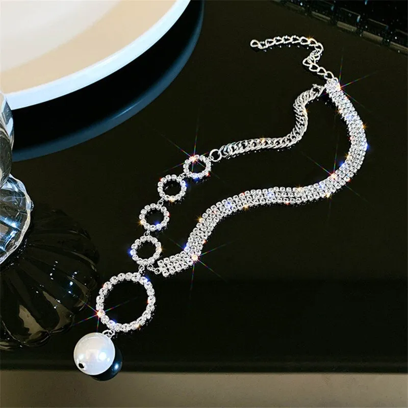 Geometric Circle Rhinestone Choker Necklaces for Women Clavicle Chain Pearl Pendant Necklaces