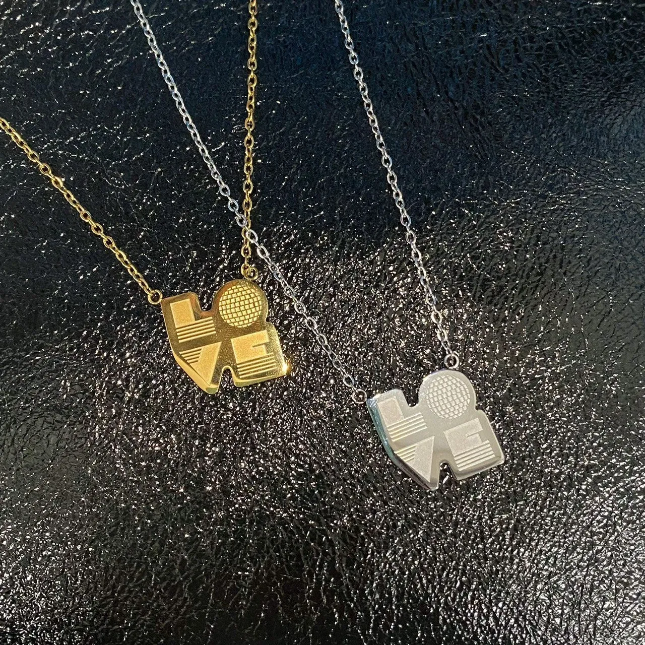 Love Pendant Gold