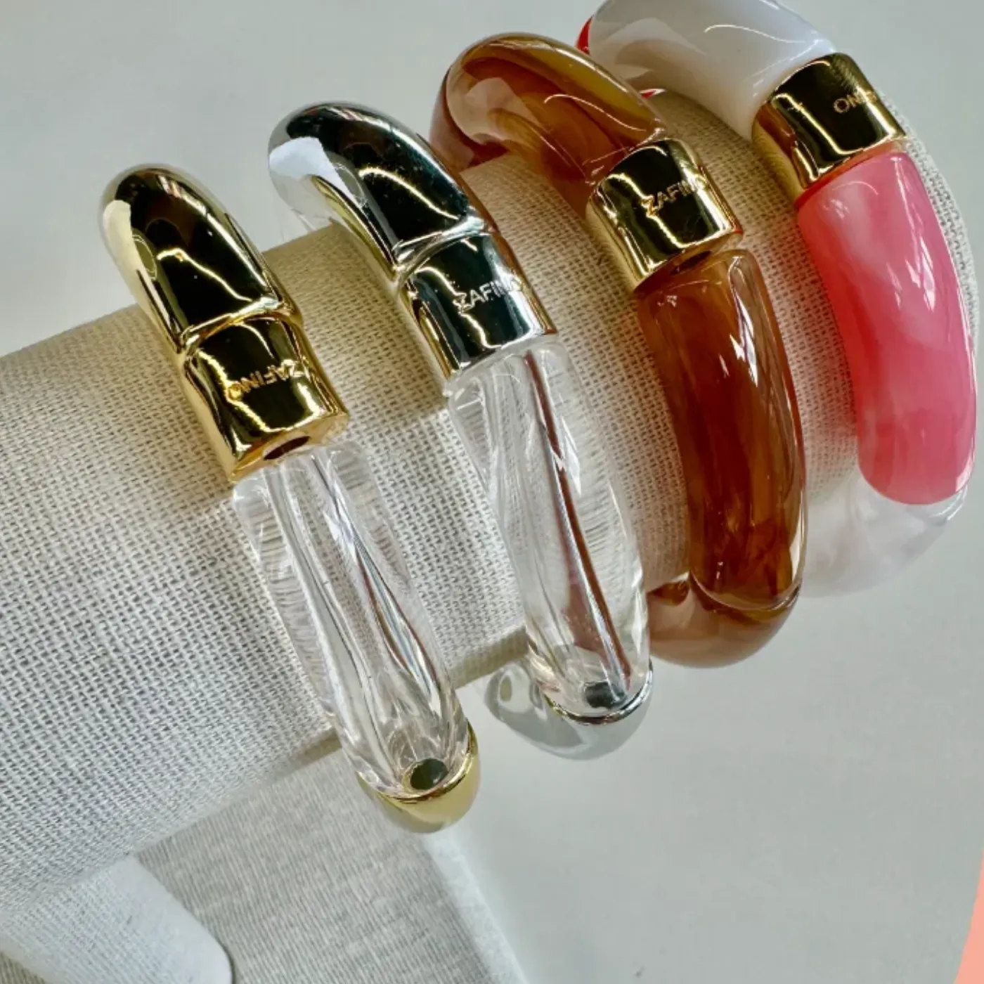 Zafino - Tube Bangle (Clear/Gold)